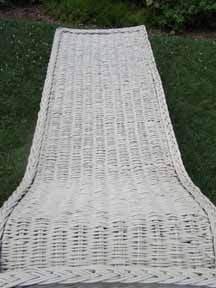Antique Wicker Chaise