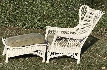 Antique Wicker Bar Harbor  ottoman