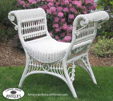 Antique Wicker Vanity Bench